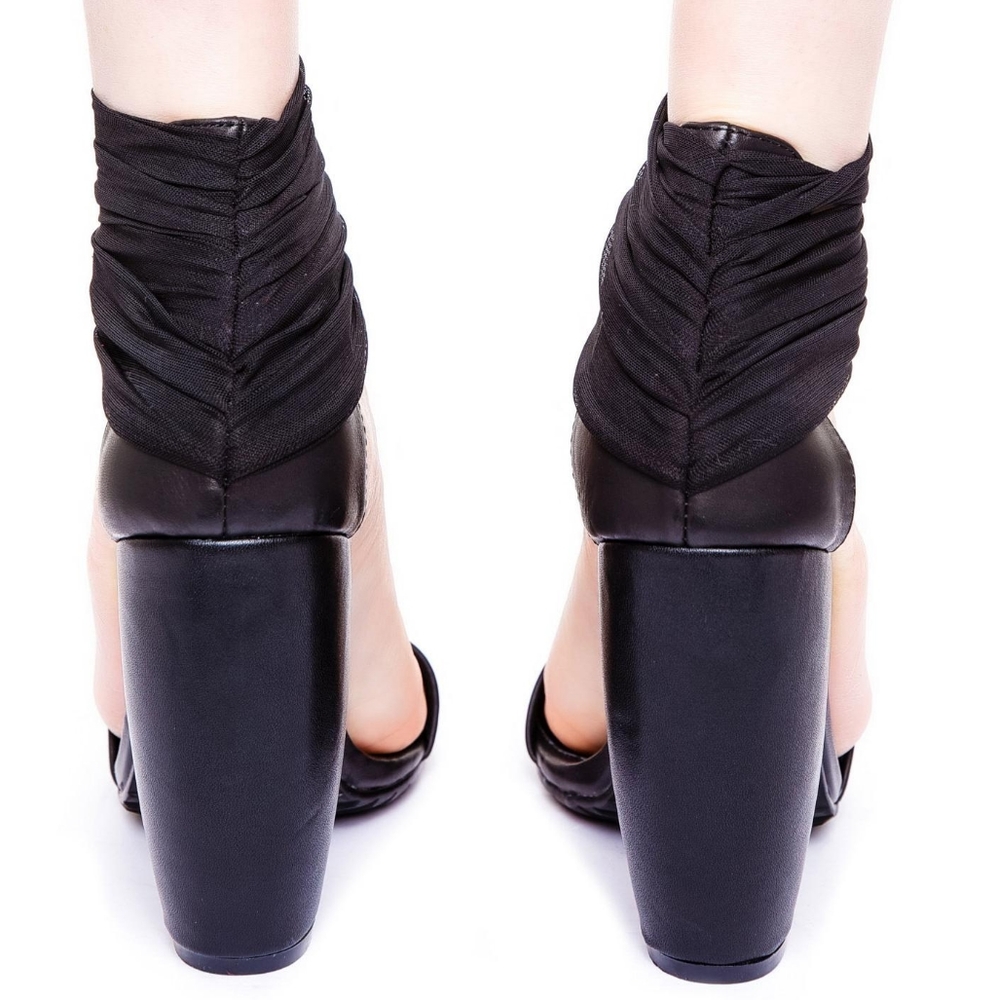 ❤UNIF Pyre Heels❤ - Picture 4 of 4